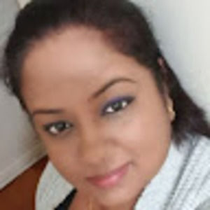 Meet your Posher, Emily mreedula